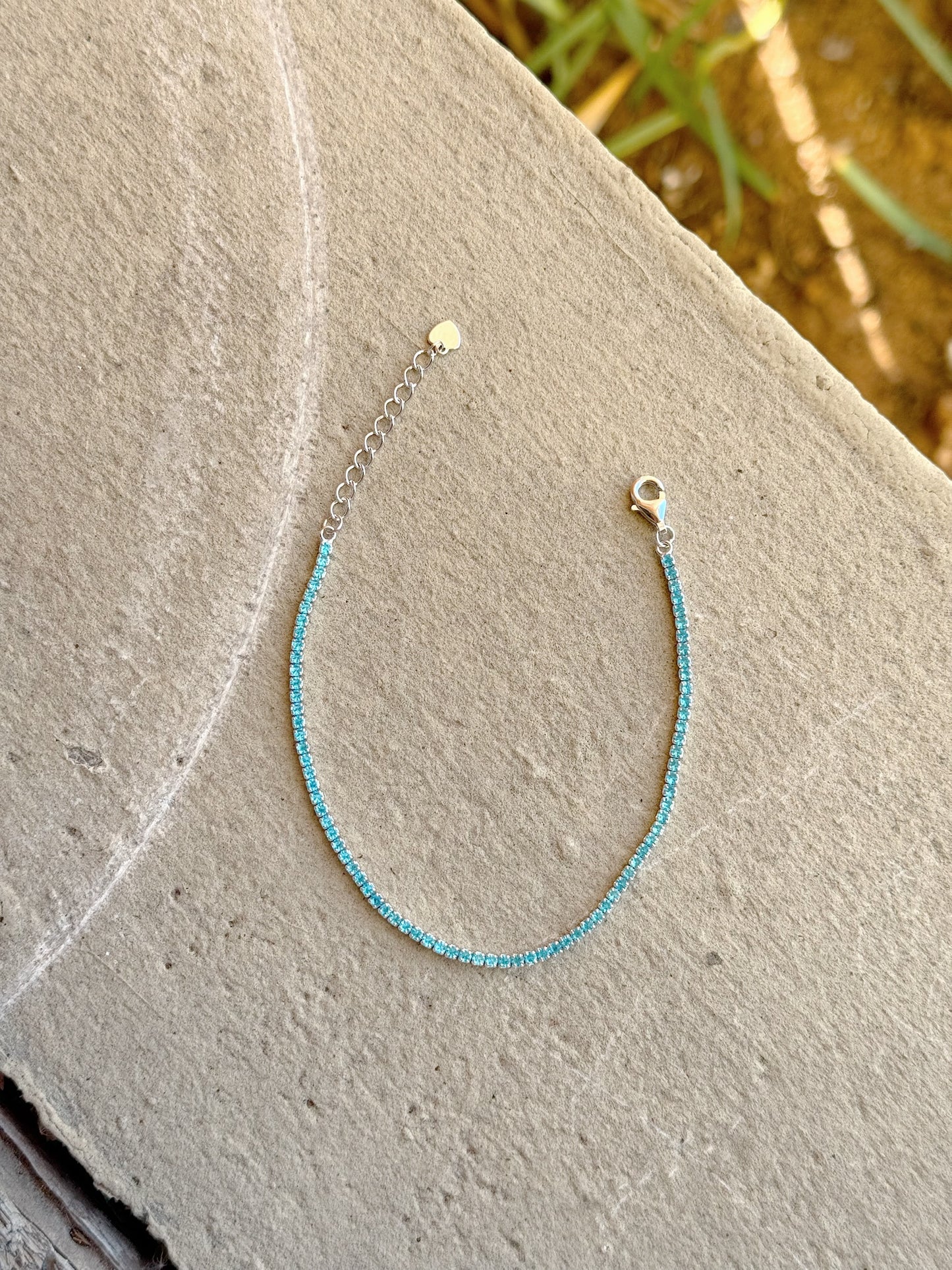 Tennis Bracelet 16 cm + 3 cm extension Available in Different Colors