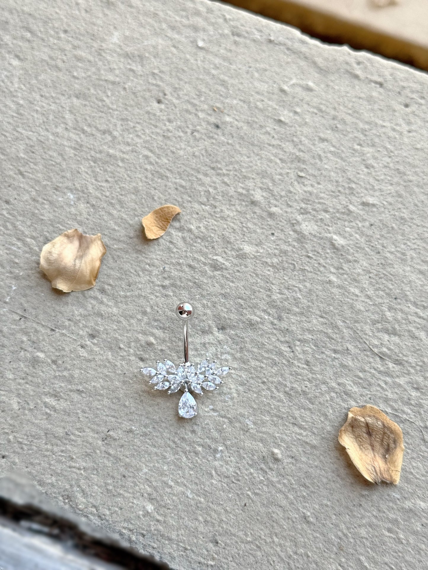 Leaf & Tear Drop Design Belly Piercing