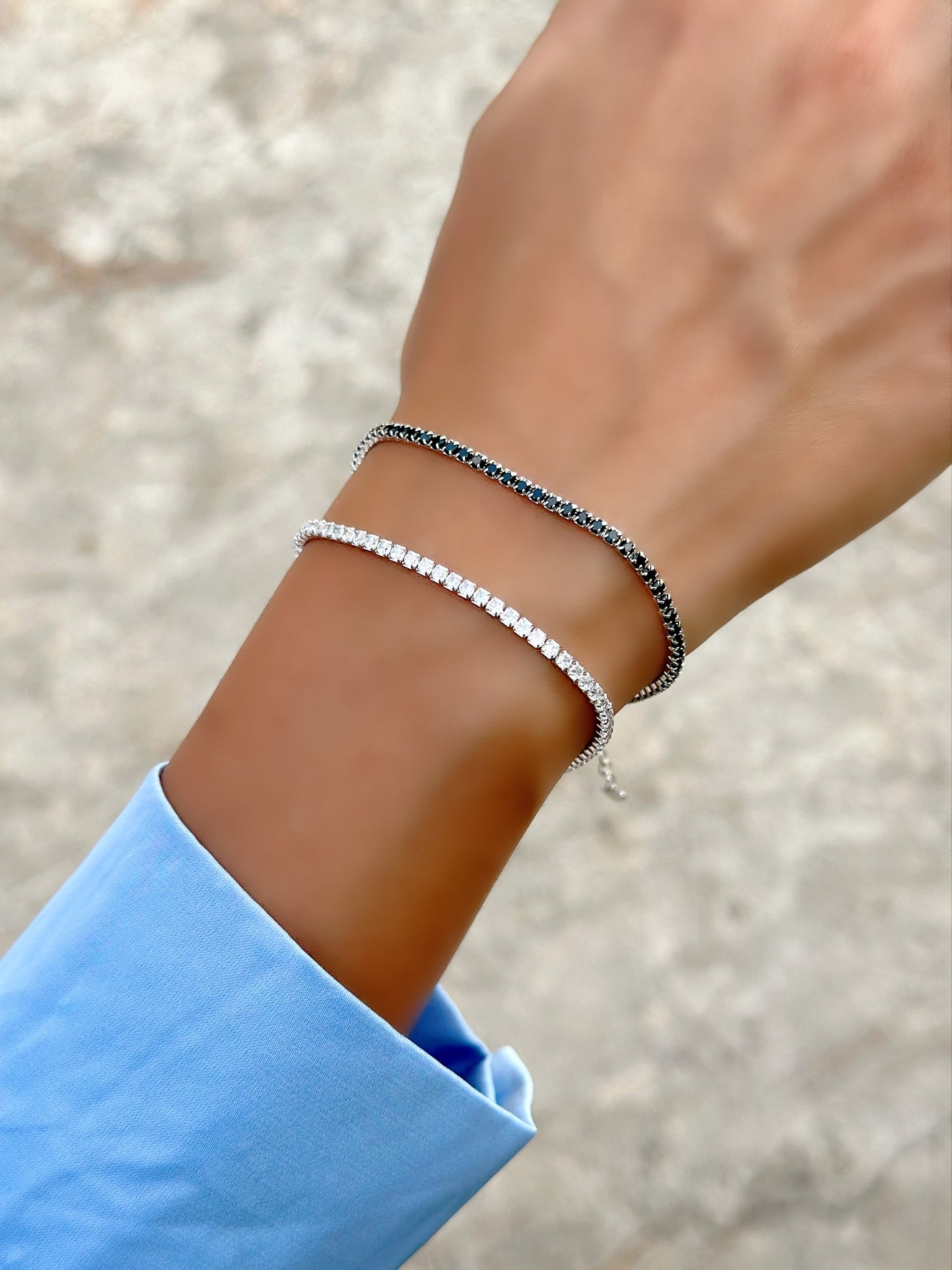 Tennis bracelet Black & White color With Extension