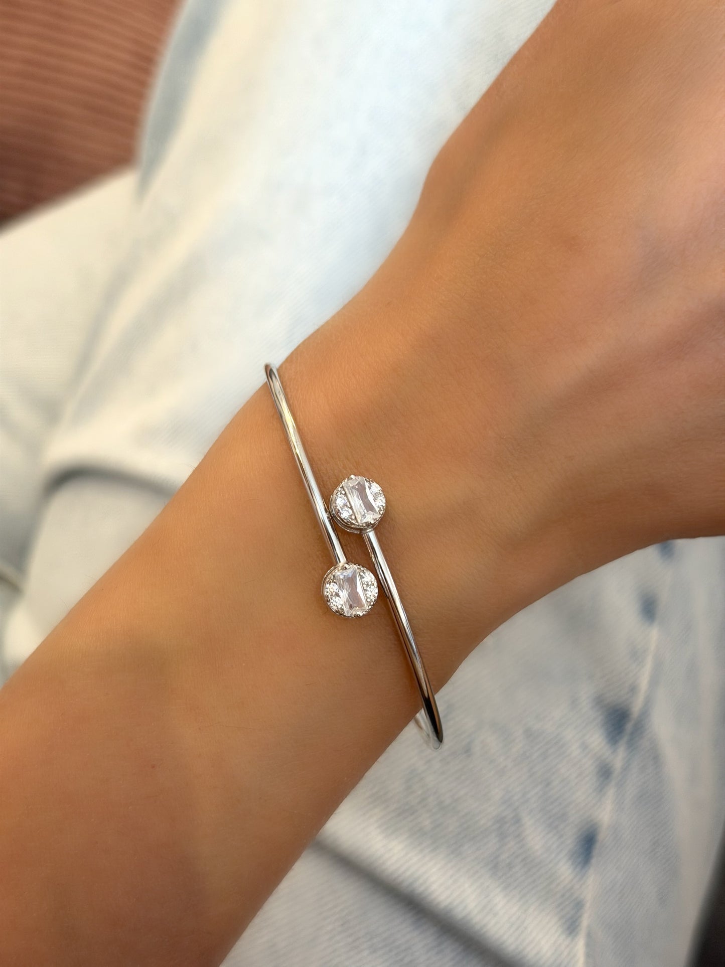 Women Bangle Bracelet With Round Baguette Stones
