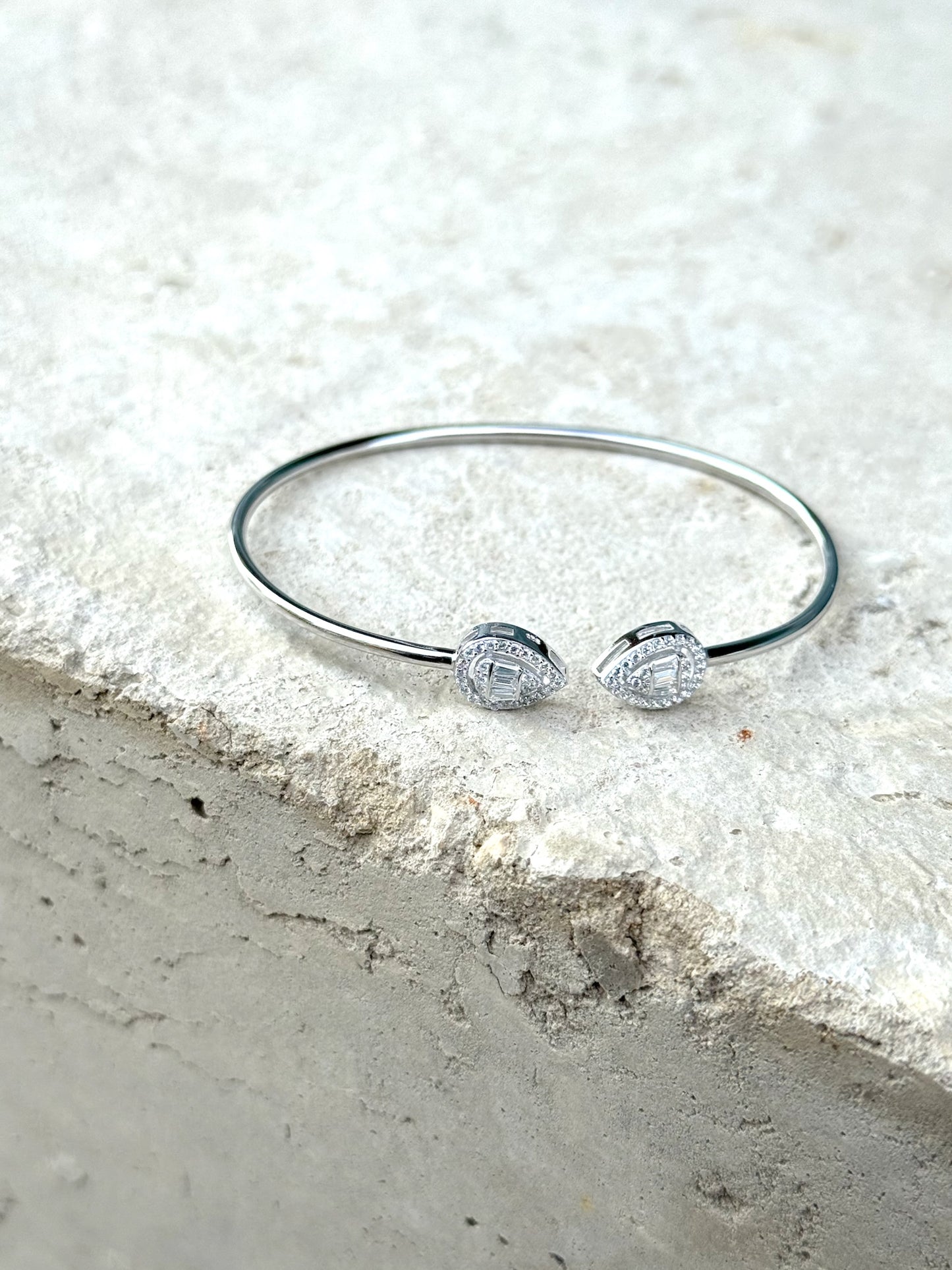 Tear Drop Design Bangle Bracelet