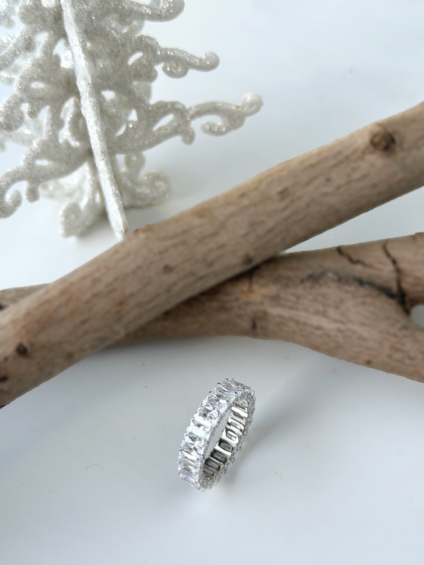 Eternity Ring Rectangle Stone Desgn