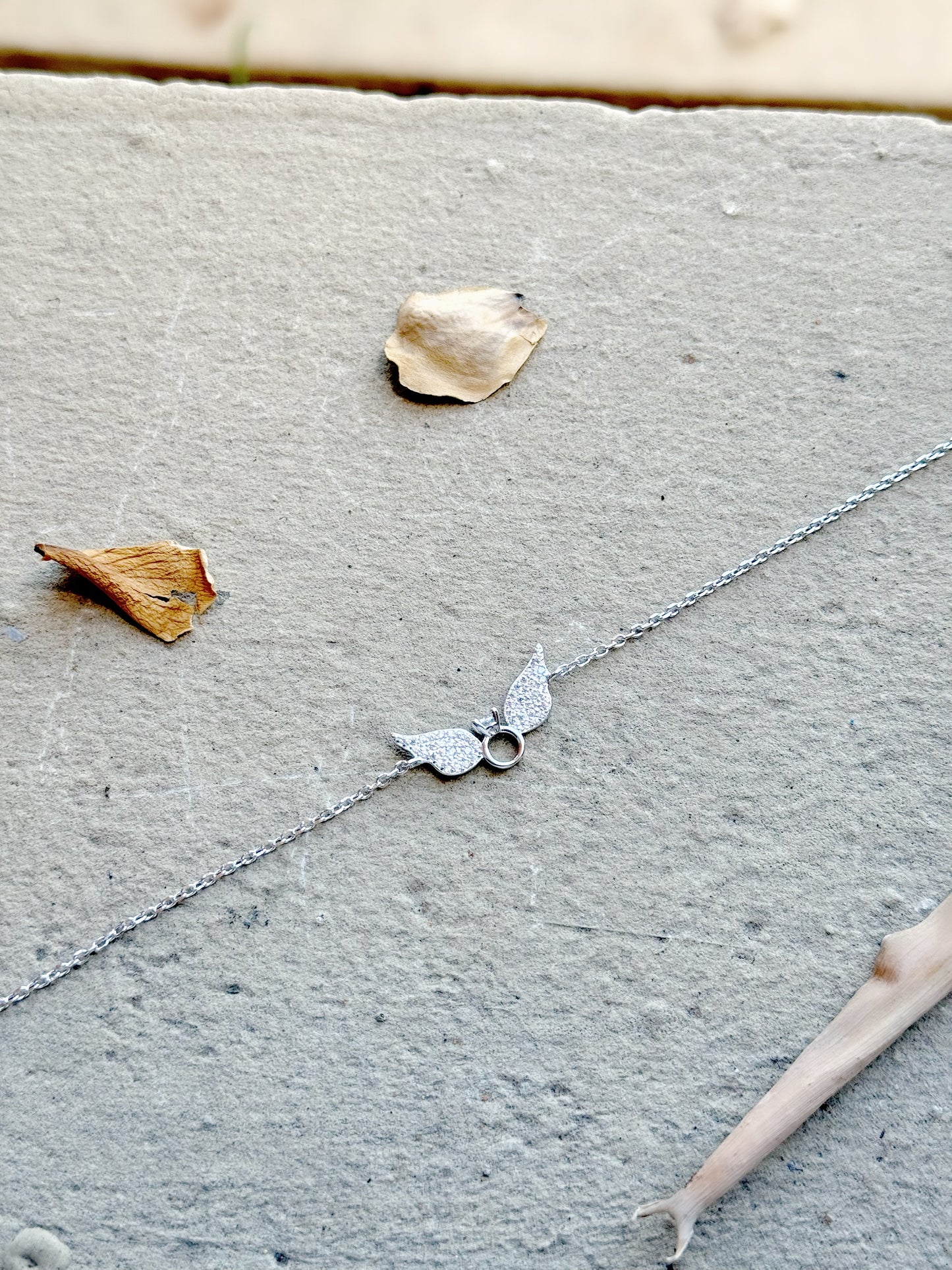 Promise Ring With Two Wings Design Bracelet