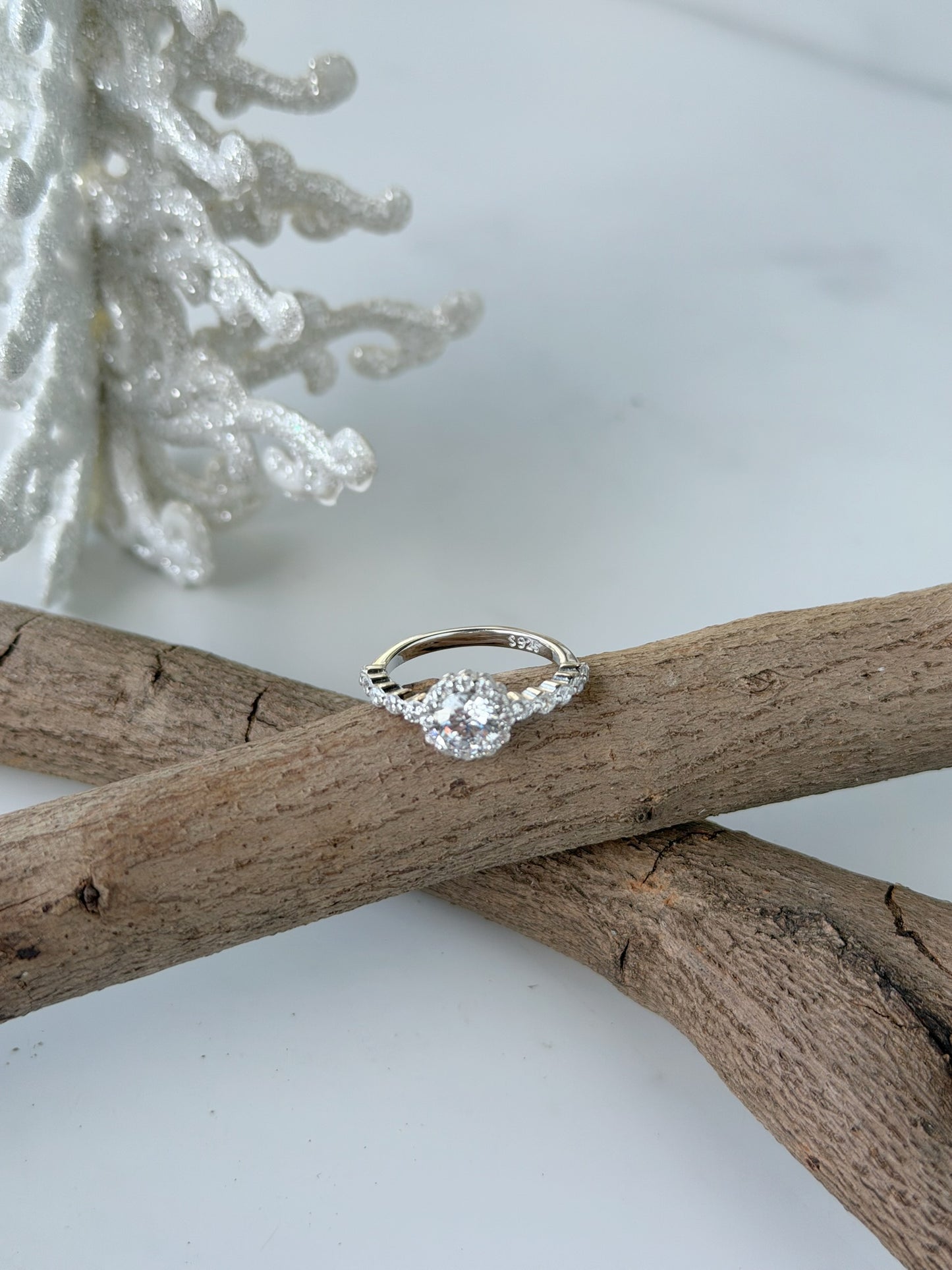 Floral Shape Design Ring