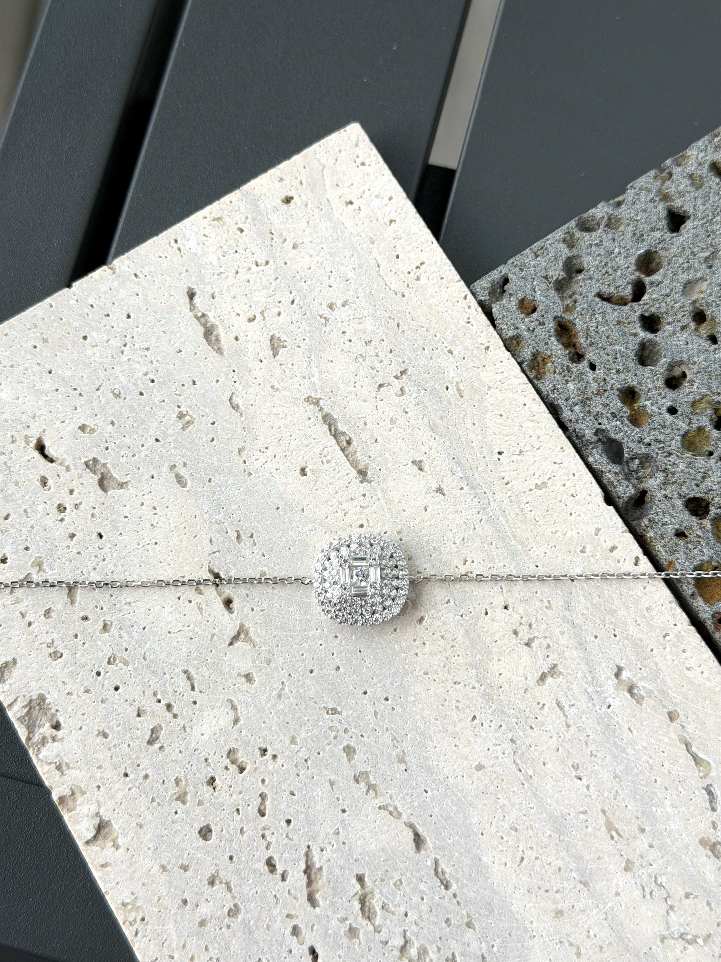 Elegant Square Cluster Design Bracelet