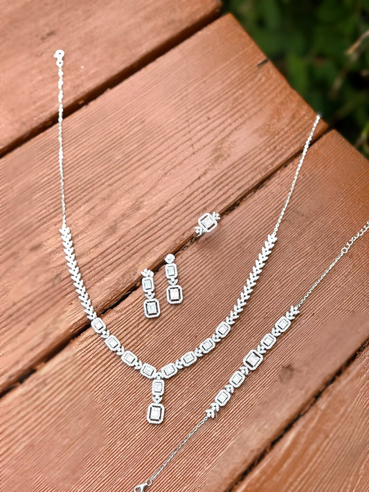Square Baguette Stones Design Wedding Set