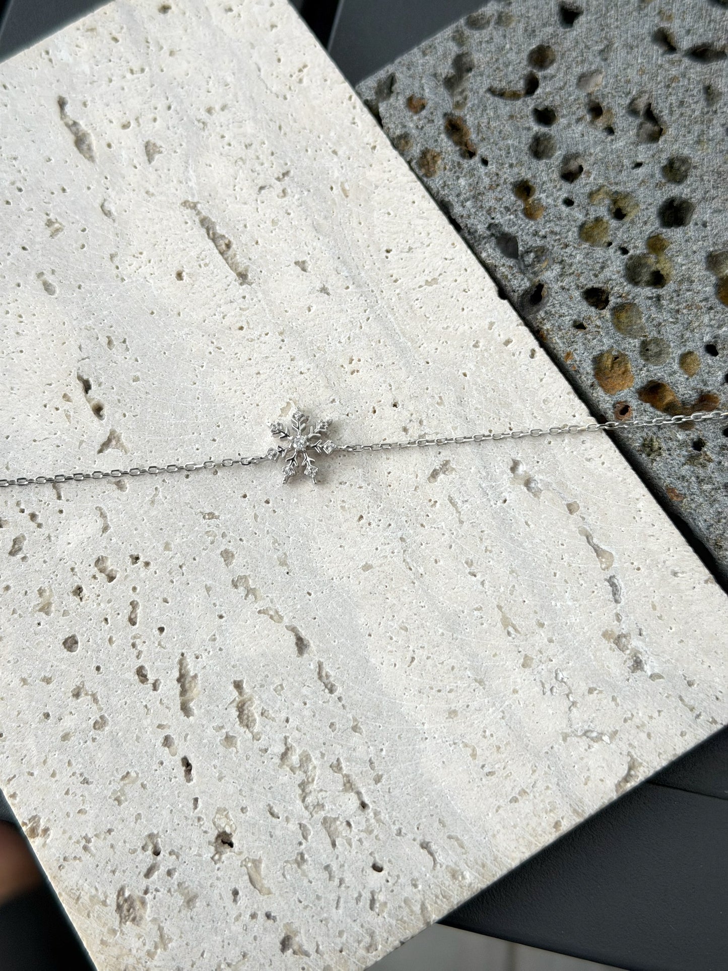 Snow Flake Design Bracelet