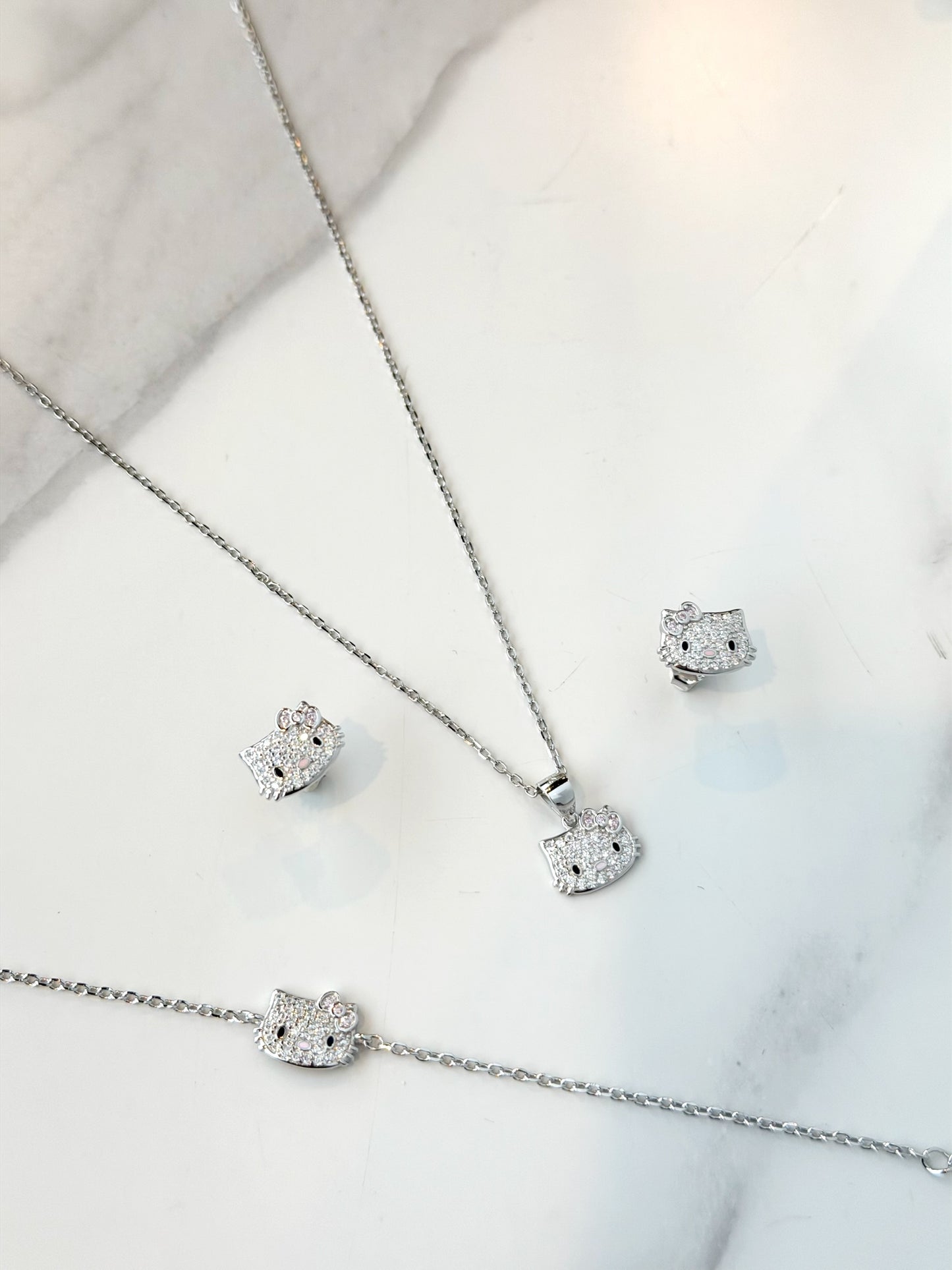 Hello Kitty Design Set For Kids