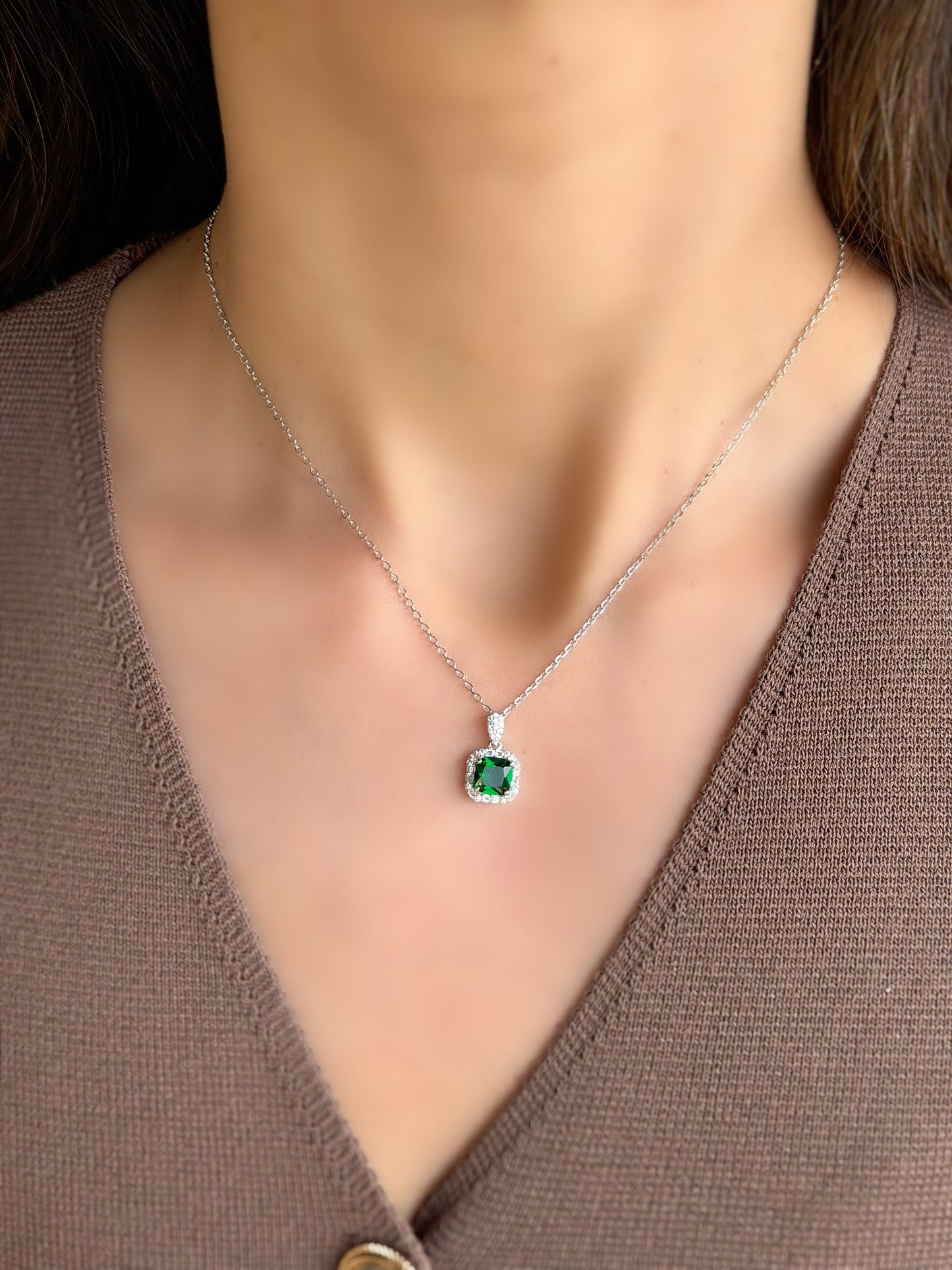 Green Square Design Necklace