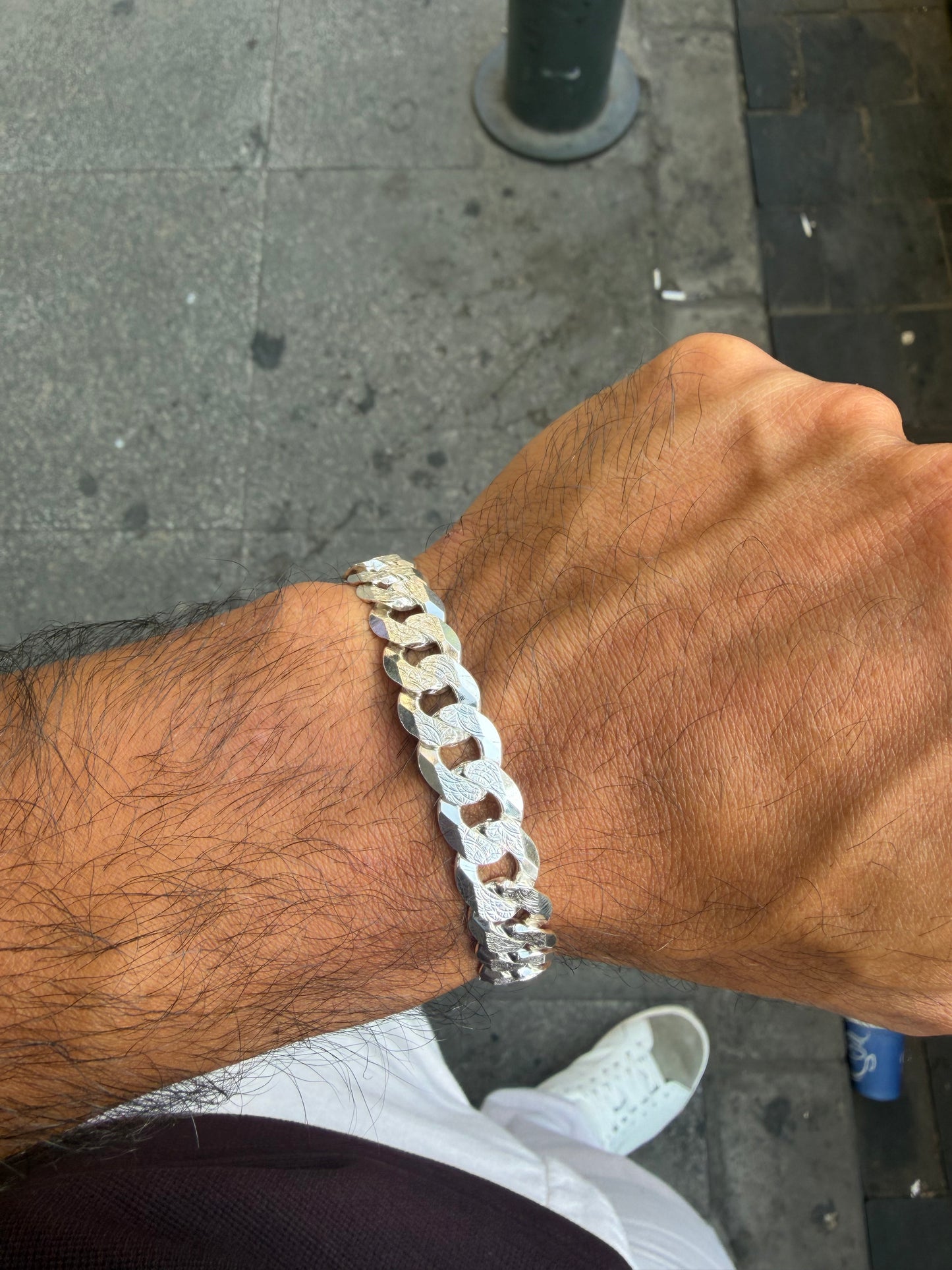 Flat Gourmet Design Men Bracelet