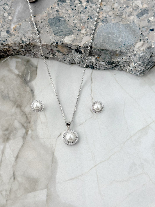 Pearl Design Set 1 Necklace + Earrings