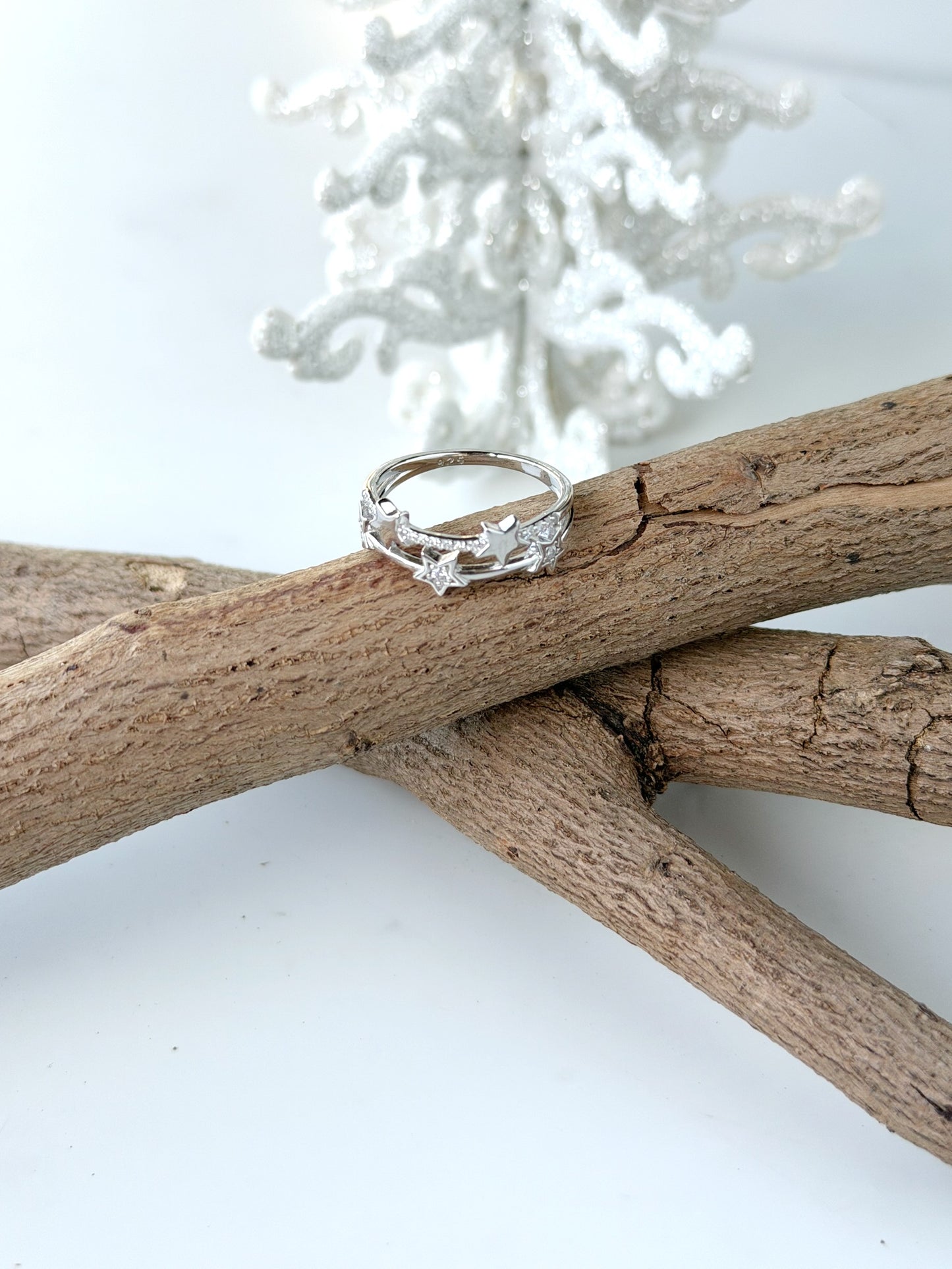 Stars Design Ring