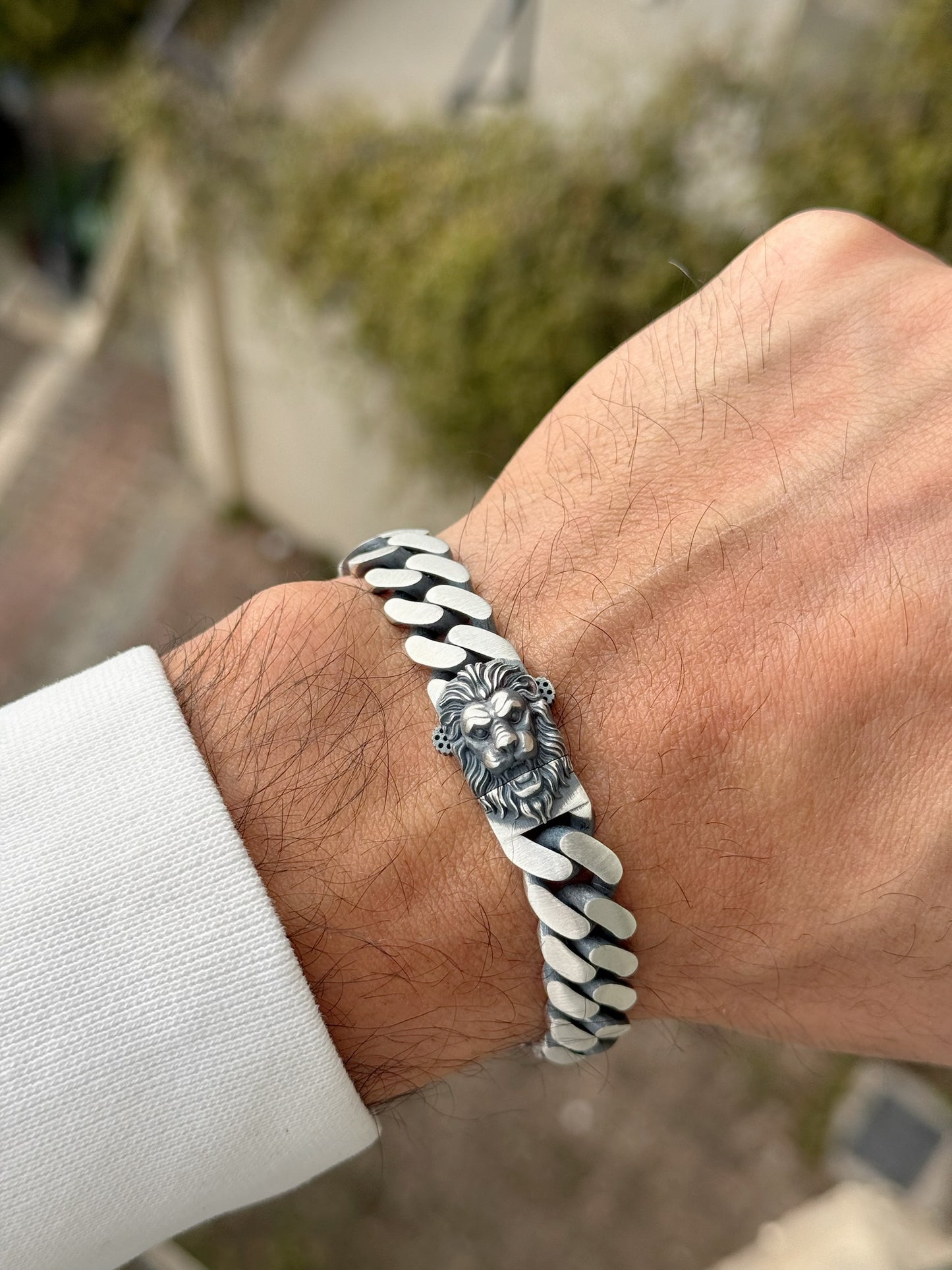 Oxidized Gourmet Design Men Bracelet With Lion Buckle