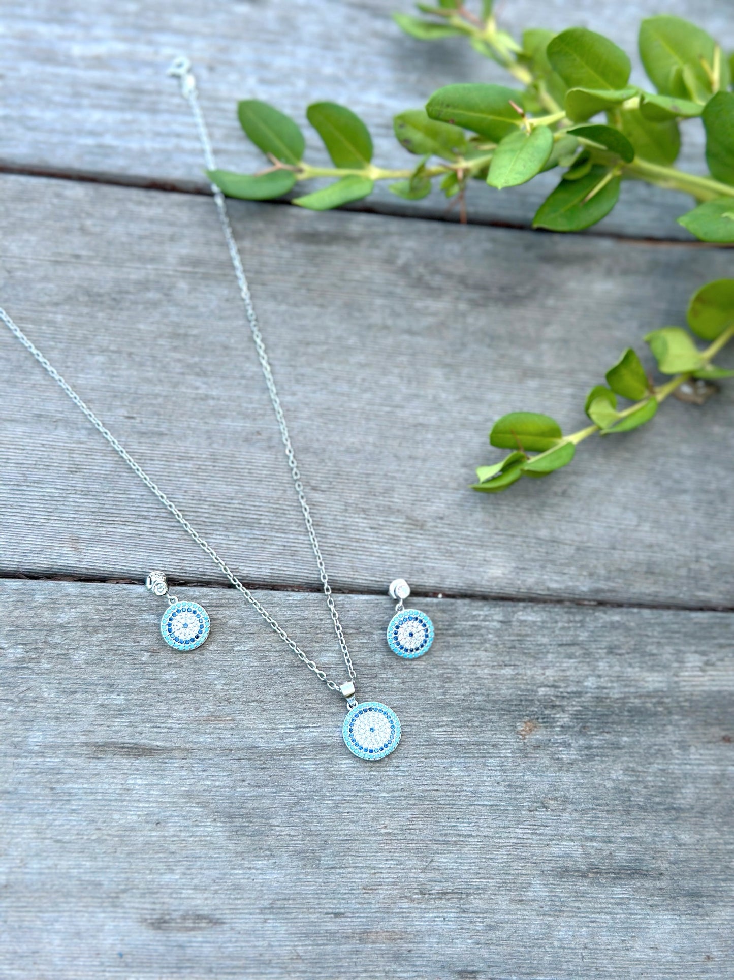 Evil Eye Round Shape Set Blue & White Colors