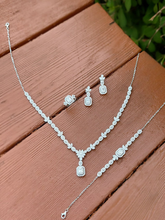 Leaf Design Wedding Set