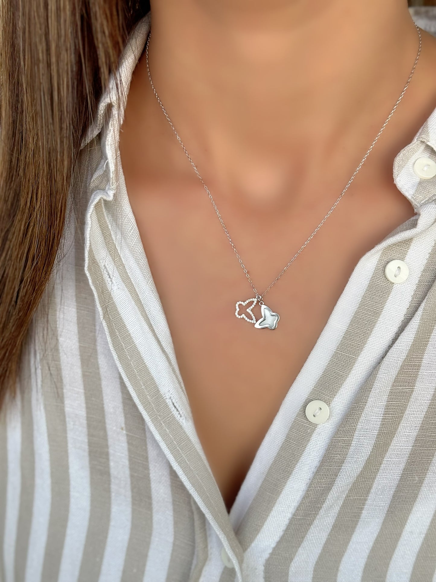 Two Butterflies Design Necklace