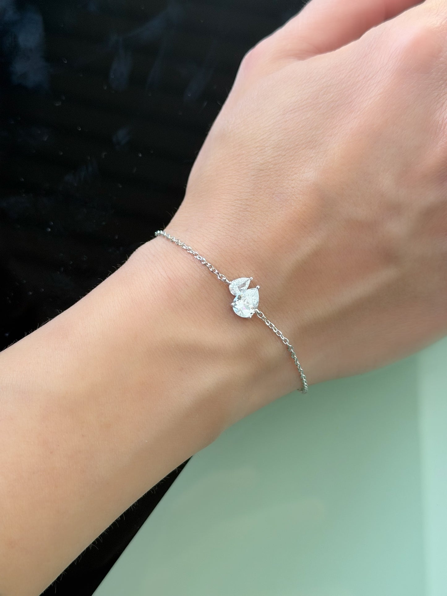Double Tear Drop Design Bracelet