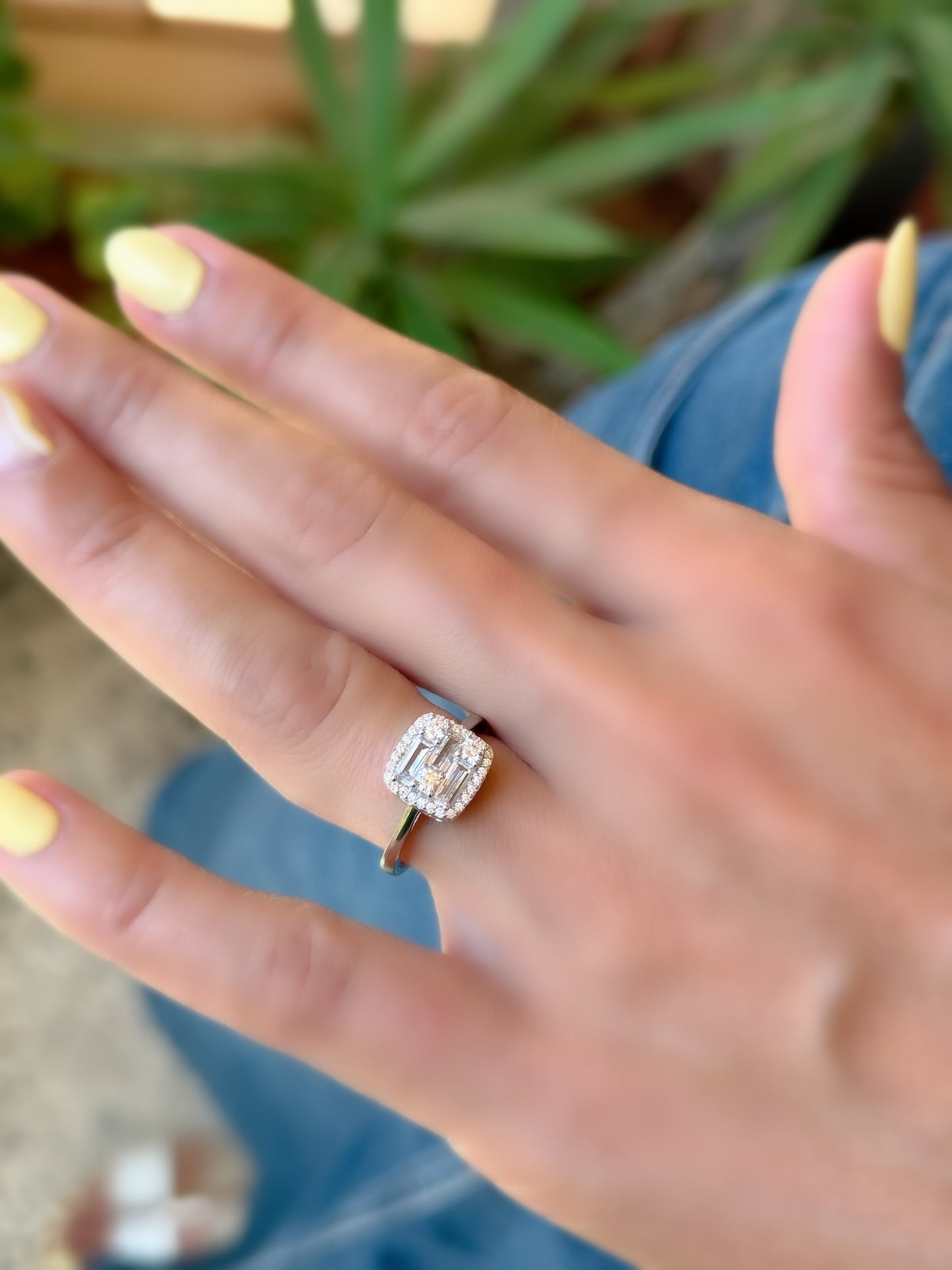 Cushion Cut Stone Design Set