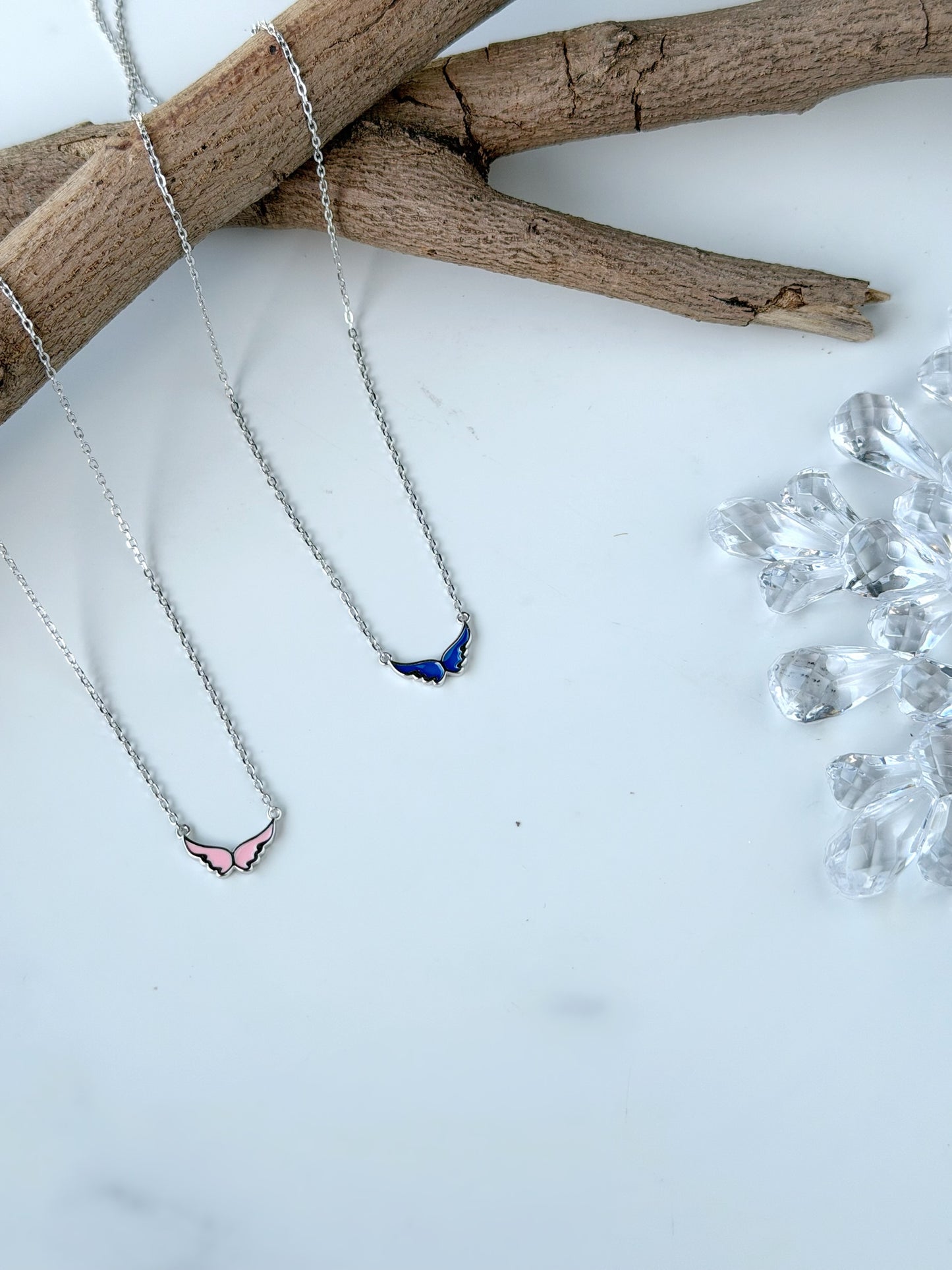 Small Wing Design Necklace