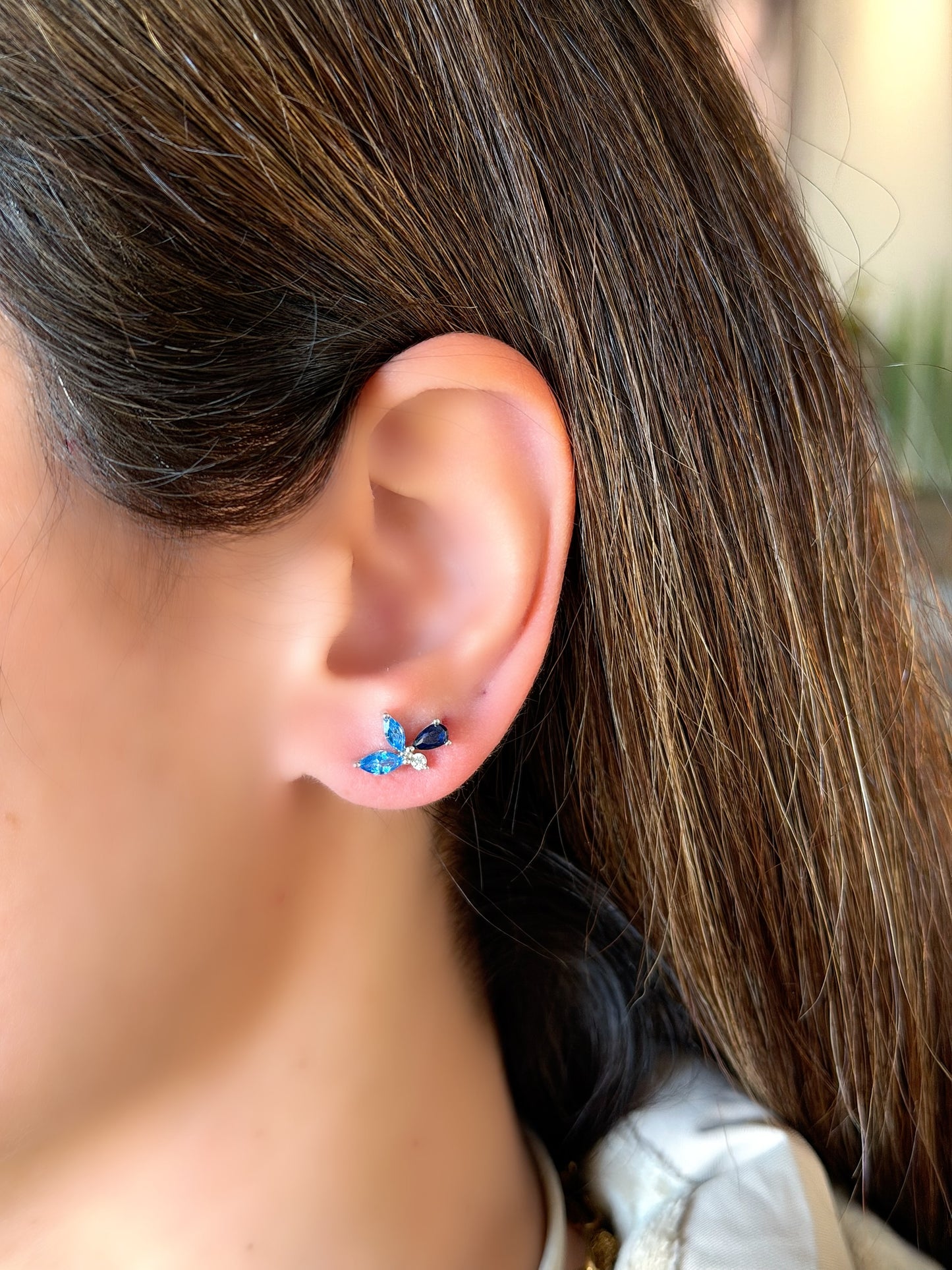 Leaf Design Earrings Blue Colors