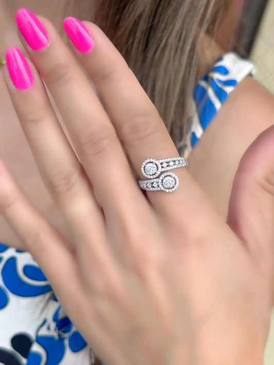 Adjustable Baguette Stone Design Ring With Round Stones