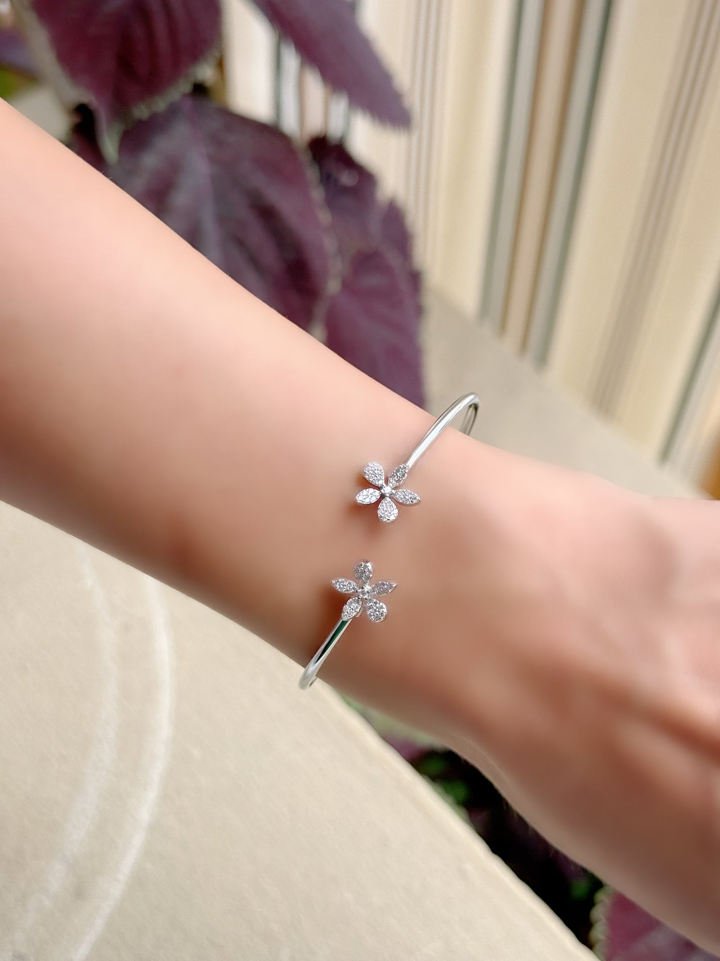 Flowers Open Bangle Bracleet