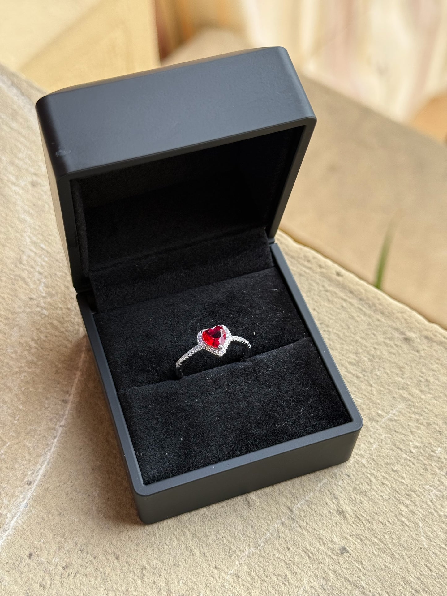 Heart Stone Ring With Led Light Box