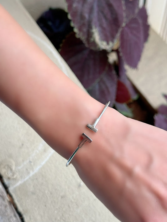 T&C Design Bangle Bracelet