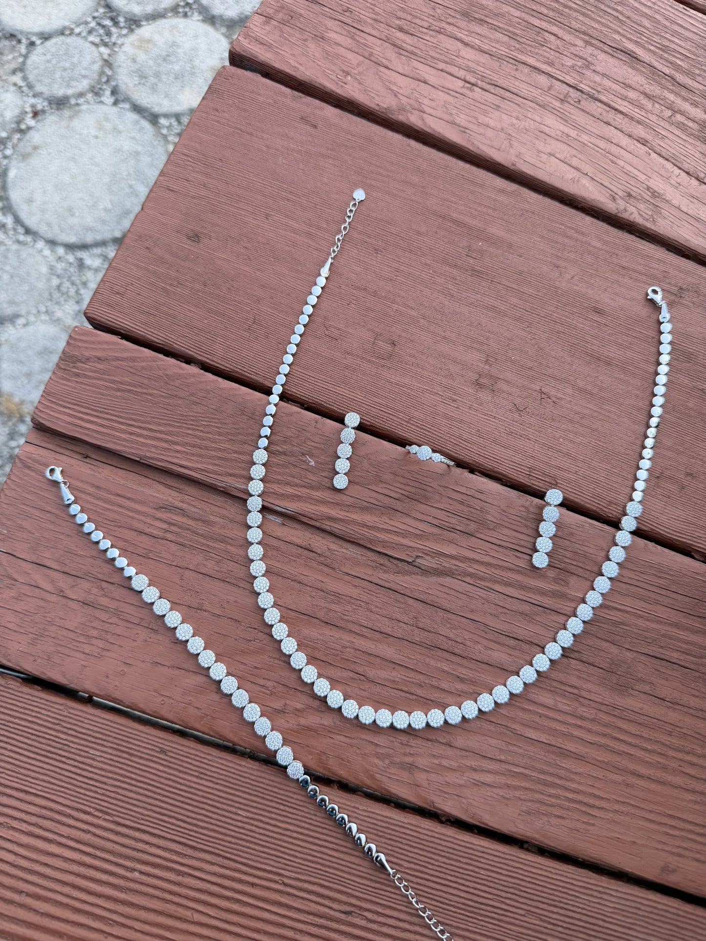 Wedding Set Round Stone Design