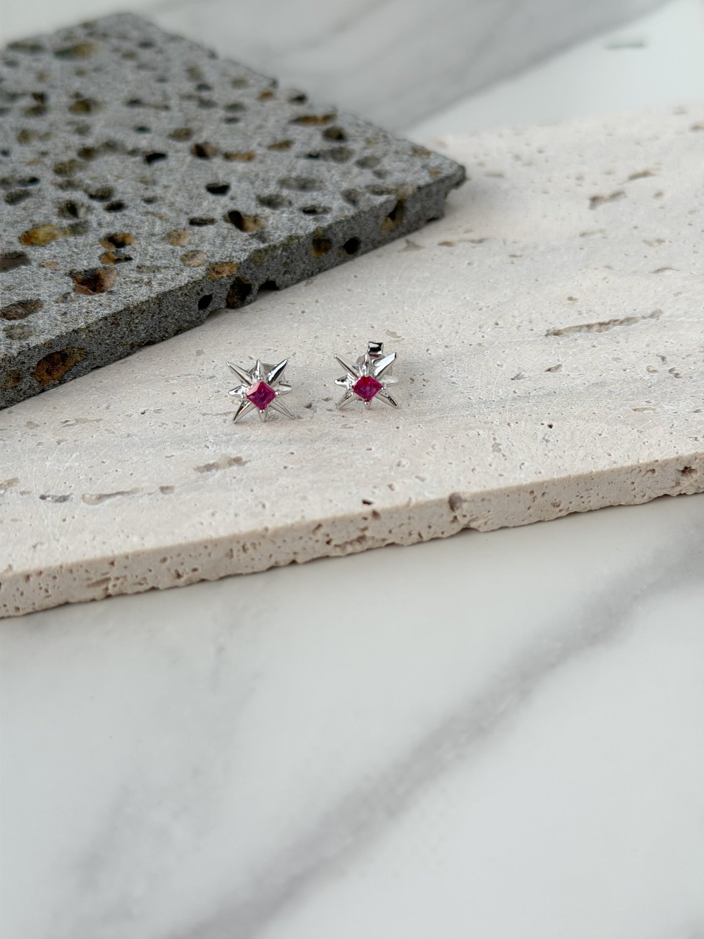 Star Design Earrings With Red Stone