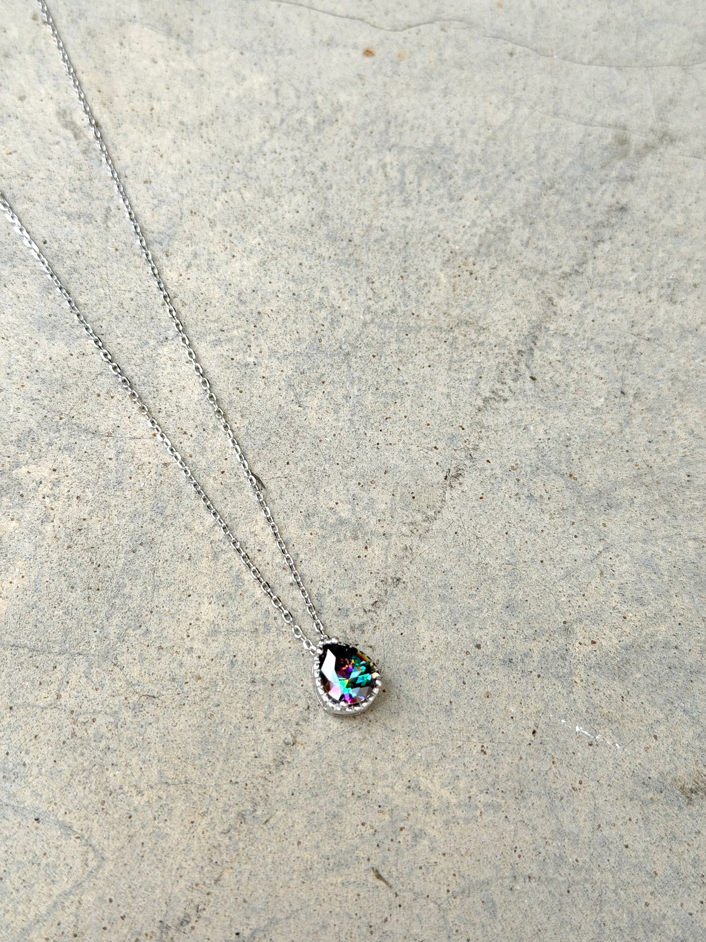 Tear Drop Necklace With Coloured Stone.