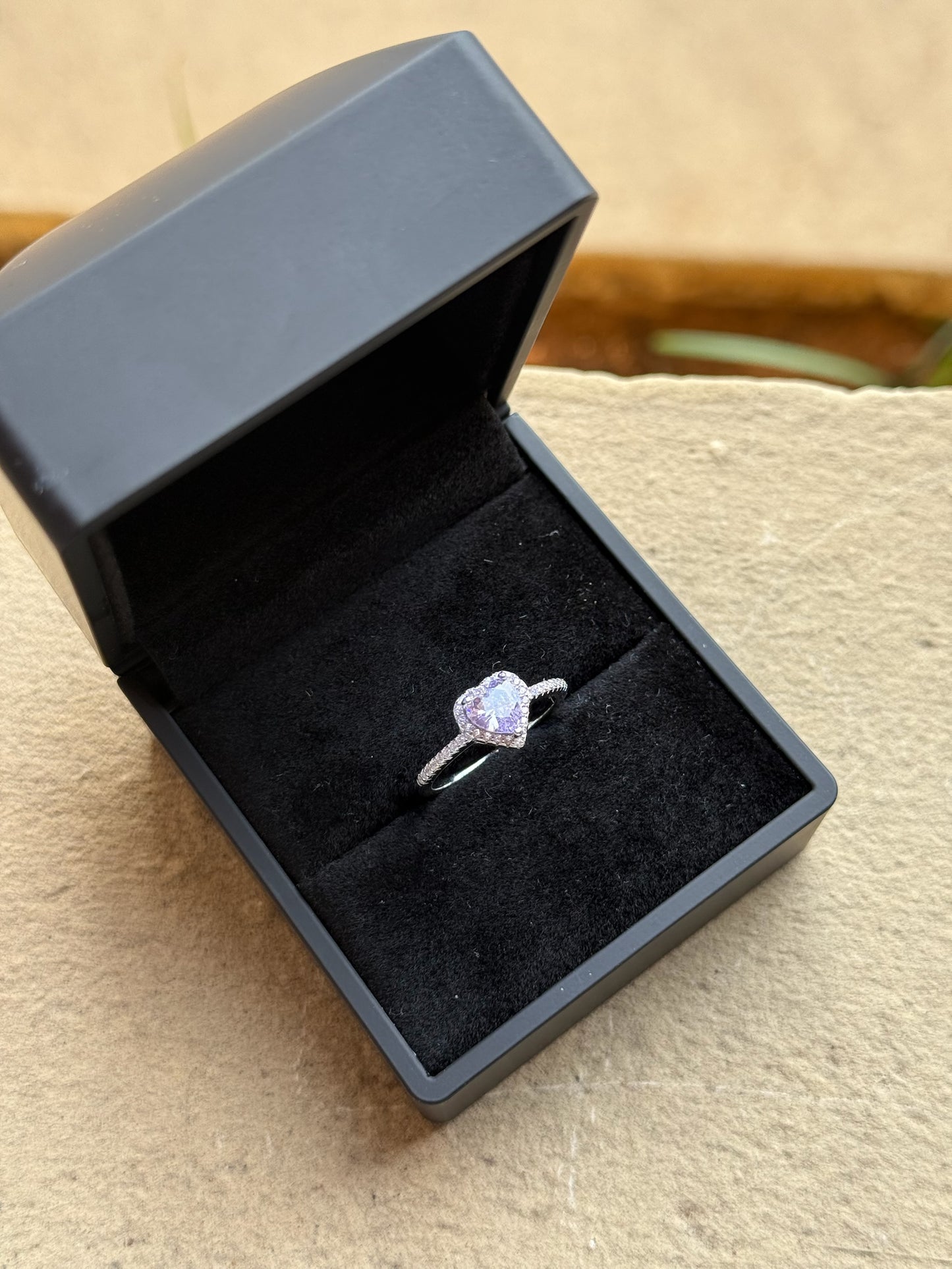 Heart Stone Ring With Led Light Box