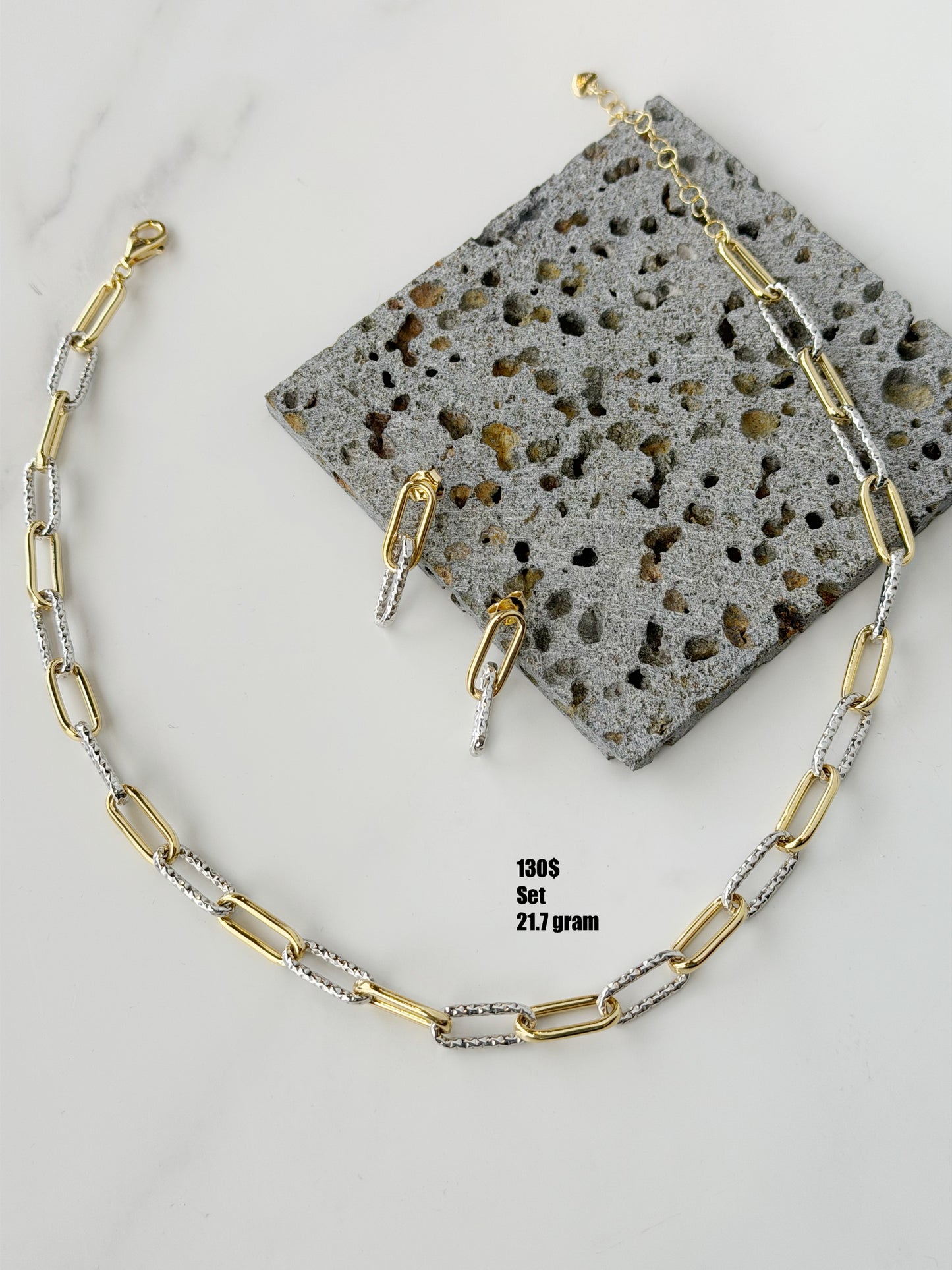 Paper Clip Design Set White & Gold Color