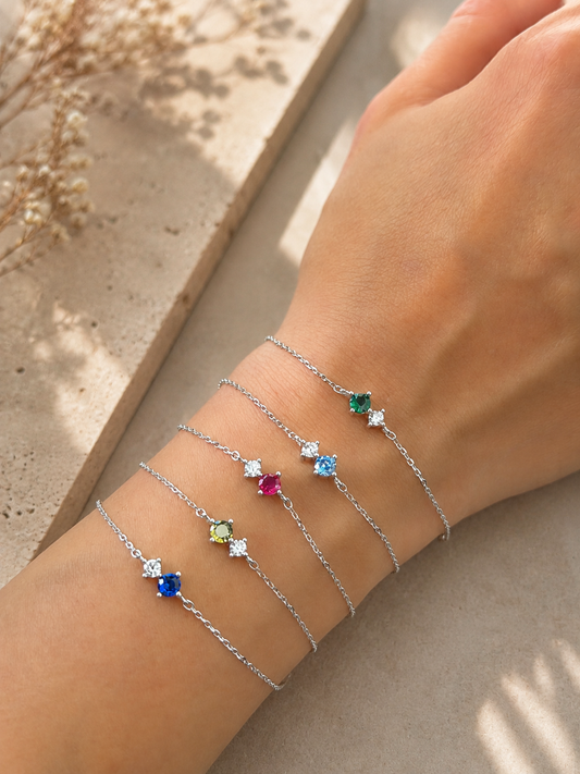 Simple Elegant Round Stone Design Bracelet