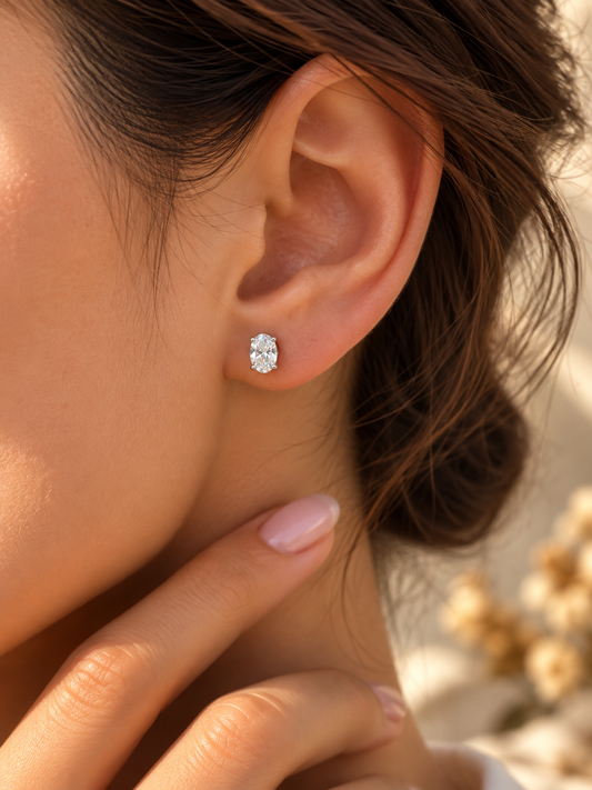 Small Oval Shape Design Earrings