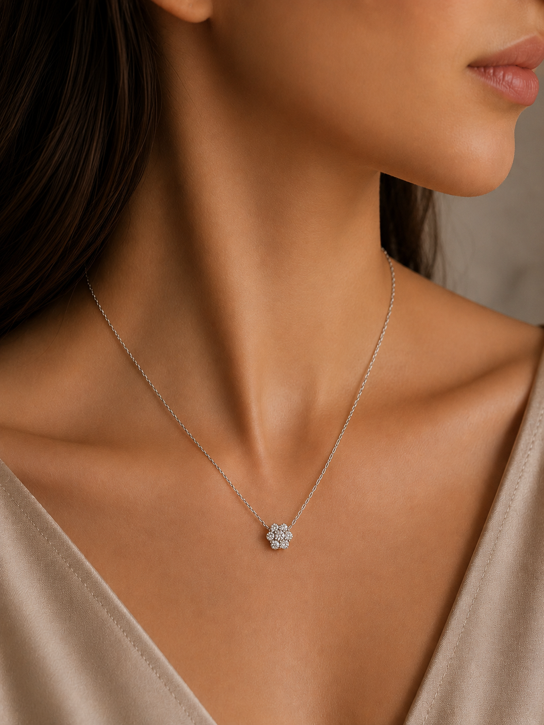 Elegant Small Flower Design Necklace