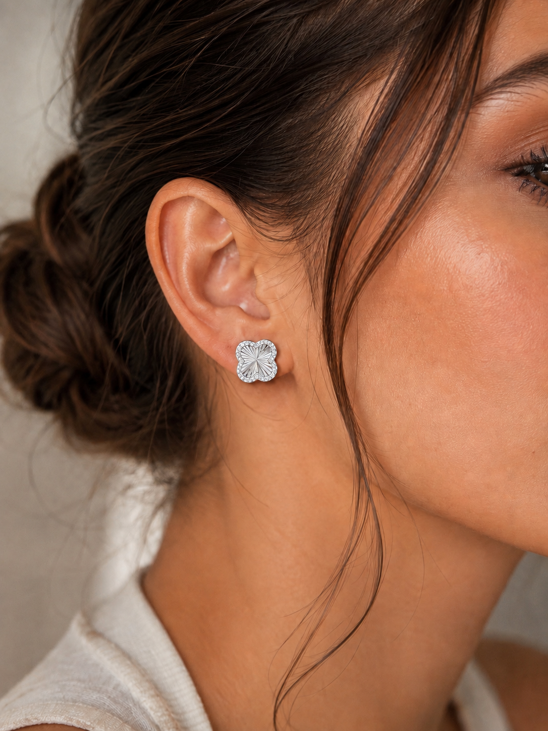 Van Cleef Plain Design Earrings