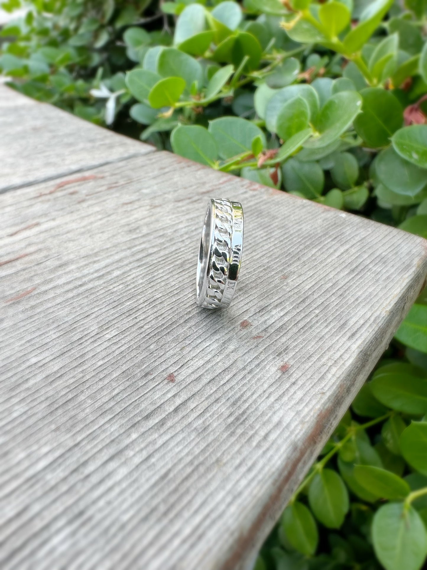 Roman Ring