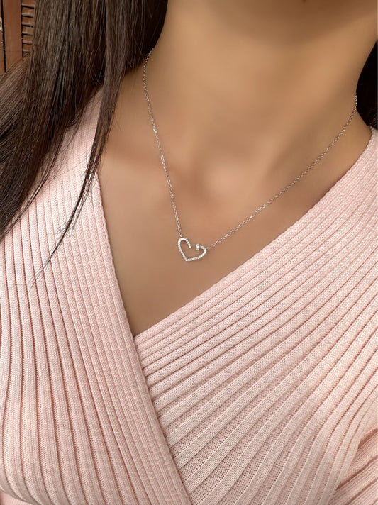Heart Design Clue Necklace