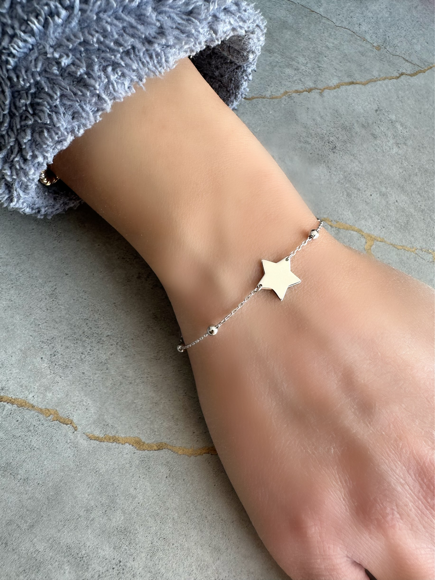 Plain Star Bracelet