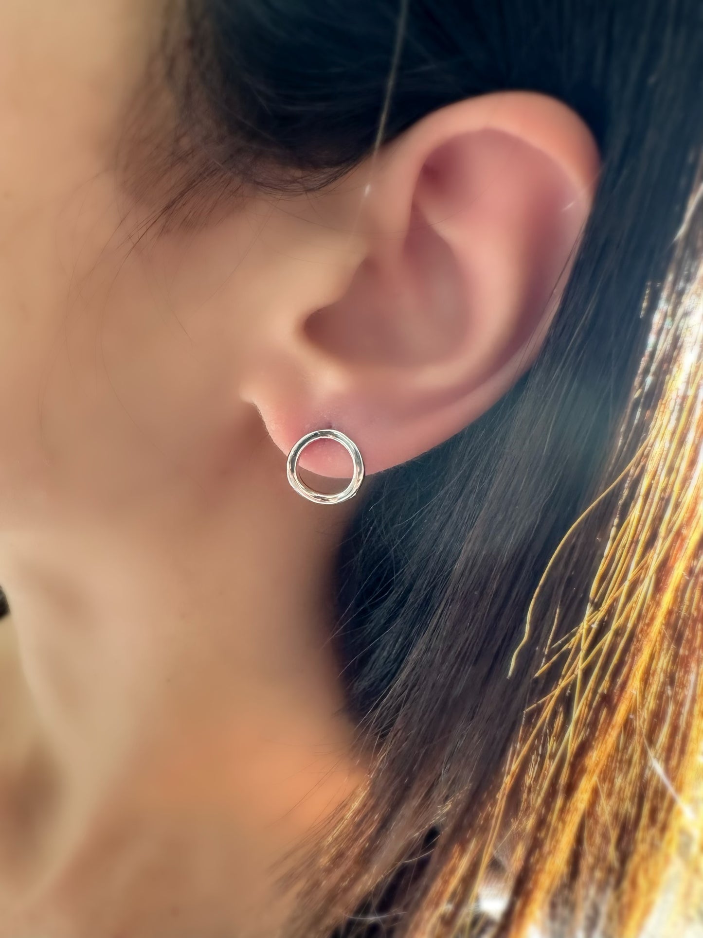 Plain Curved Circle Earrings